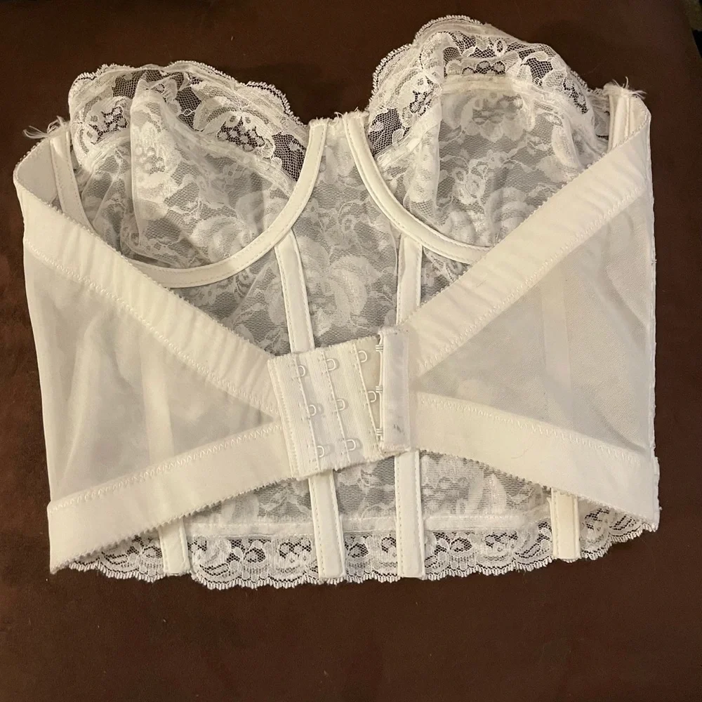 Vintage Like New 1970’s Wynette by Valmont White Lace Bustier Size 34C - Picture 2 of 4